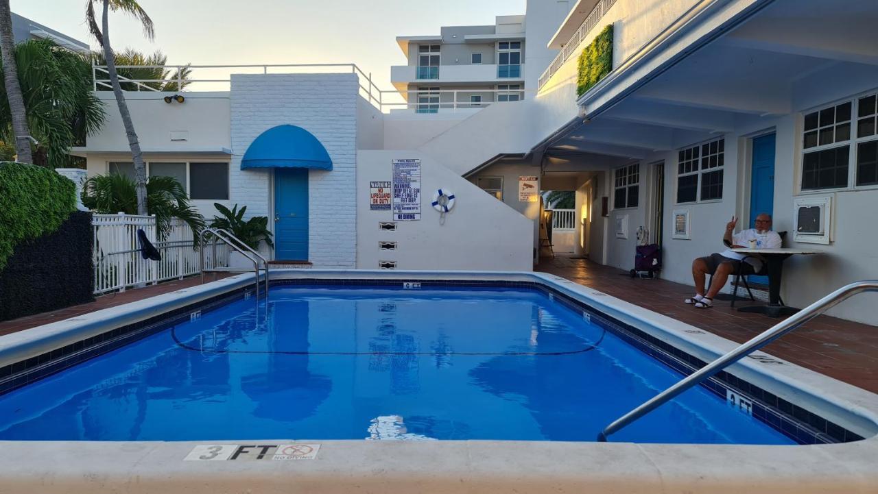 Pousada Suites Hollywood Exteriör bild