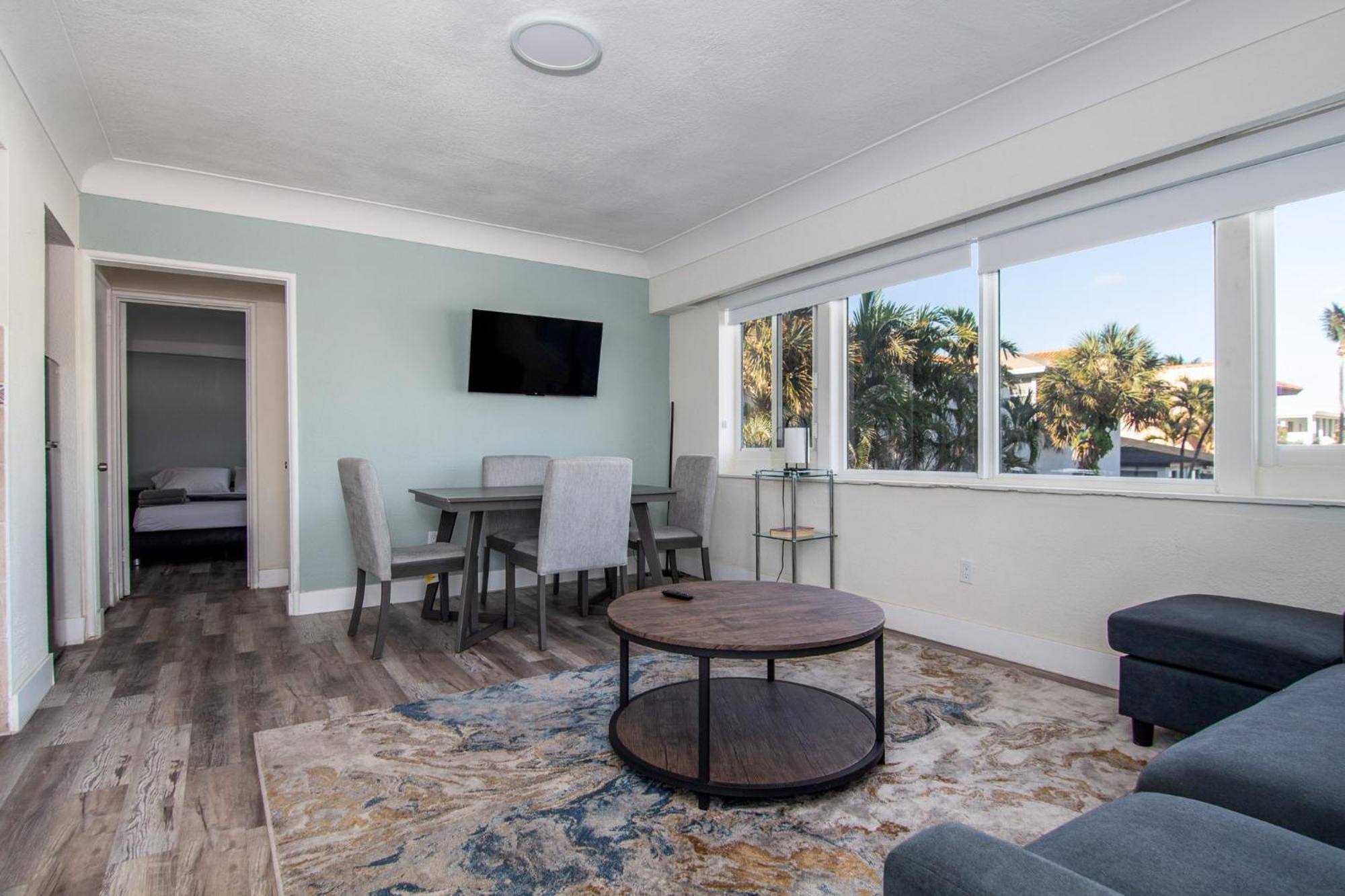 Pousada Suites Hollywood Exteriör bild